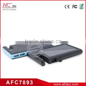 Wholesale High Capacity Outdoor 8000mah Waterproof Solar Charger for Samsung Galaxy s4 With Led Torch thumbnail-5