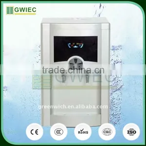 GWIEC Quality Products Portable Solar Powered Atmospheric Water Generator thumbnail-1