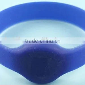 RFID WRISTBANDS (RF005) thumbnail-1