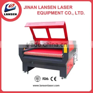 Wuhan CE Approved Automatic Feeding 1610 Fabric Laser Tailor thumbnail-3