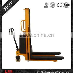 Small Electic Forklift Truck thumbnail-1