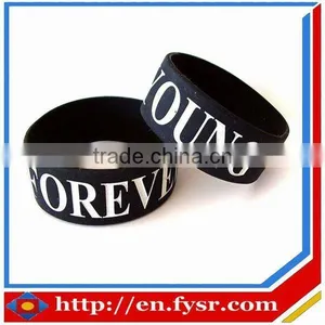 High Quality Fashion One Direction Silicone Bracelets thumbnail-1