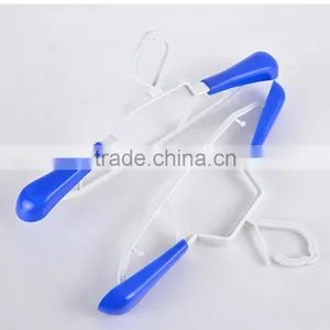Multifunctional Extendable Clothes Drying Rack Folding Clothes Hanger Copper Suit Hanger thumbnail-2