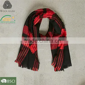Fashionable Knitted Scarf Custom, Comfortable Merino Wool Scarf thumbnail-1