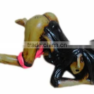 Figurine Shaped Hand Crafted Smoking Pipes - Erotic Model - Lying Girl thumbnail-1