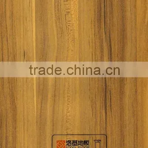 V-groove Laminated Flooring thumbnail-1