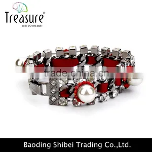 China Cheap Wholesale Pearl Rhinestone Mosaic Bracelet Jewelry New Design in 2016 thumbnail-6