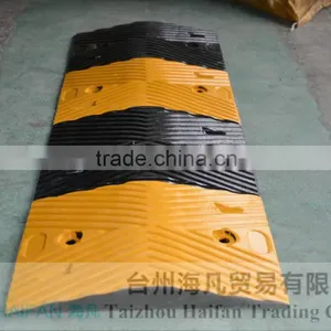 High Quality Traffic Road Speed Hump for Crossing/heavy Strength Rubber Road Speed Breaker Used on Road for Garage Safety thumbnail-4