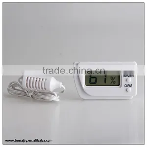 Digital Hygrometer With External Humidiry Sensor thumbnail-1