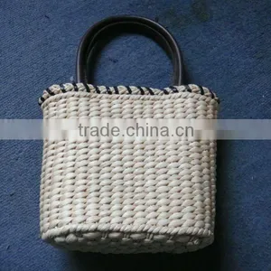 Knitted Bag Handmade Wheat Straw Bag thumbnail-1