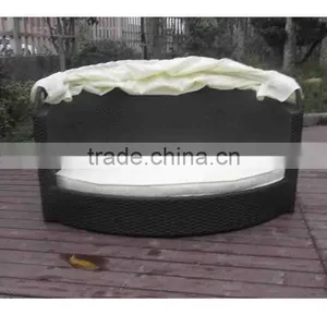 Hot Sale Wicker Dog Bed With Canopy for Dogs thumbnail-3