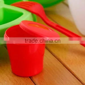 Wholesale All-In-One Salad Bowl Set With Dressing Container thumbnail-3