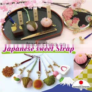 Wagashi Netsuke Strap thumbnail-1