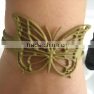 3D Fashion Plastic Bracelets thumbnail-1