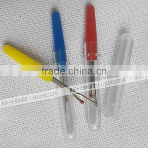 100pcs/bag PLASTIC HANDLE SEAM RIPPER IN ECOMOMICAL PRICE thumbnail-3