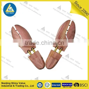 Hot Sale Fashion Expandable Cedar Shoe Tree Shoe Stretcher for Men With High Quality thumbnail-1