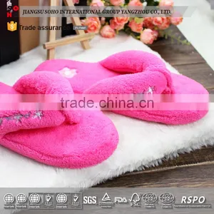 2017 Top Quality Disposable Coral Fleece Hotel Slippers With Embroidered Logo Printed Eva Slipper thumbnail-1
