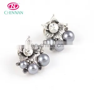 Rhinestone Pins Brooches for Clothing Crystal Copper Decorating Silver Cheap Buttons Wholesalecheap Crystal Button thumbnail-1