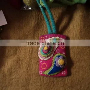 Felt Mobil Case thumbnail-1