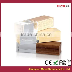 2015 Crystal 3D Laser Engraving Wooden USB Flash Drive thumbnail-1