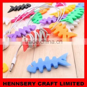 Customized Shape and Logo Soft Pvc Rubber Trim Winder thumbnail-1