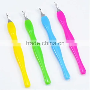 High Quality Pusher Cuticle Knife Nail Clean Tool /Hot Sale Manicure Must-Have Item for Ail Beauty thumbnail-4