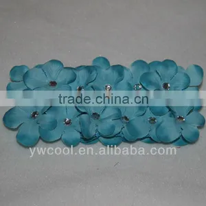 Wholesale Baby Wedding Crochet Headband With Petal and Stone Decoration thumbnail-1