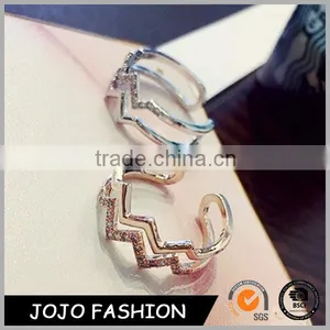Wholesale Silver or Gold Color Wave Design Stainless Steel Finger Ring for Engagement thumbnail-1