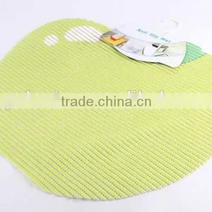 EVA Anti Slip Apple Shaped Bath Mat thumbnail-5