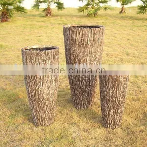 Sandstone Finish Round Polystone Garden Planters thumbnail-1