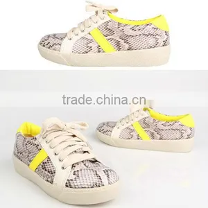 2ssg0540 Unique Snake Leather Snekers thumbnail-1