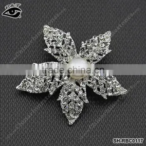 Flower Design Crystal Brooch Pins for Invitations thumbnail-1