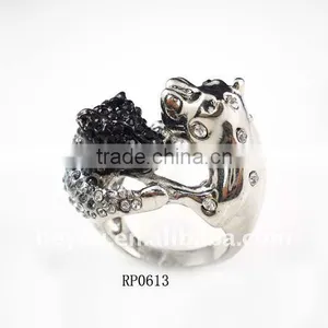 Newest Fashion Rhinestone Ring Jewerly thumbnail-1