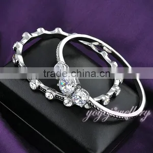 New Launched Australian Crystal Jewellery Italian Bracelet Bangle thumbnail-3