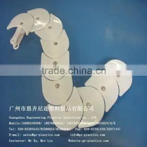 High Abrasion Resistance Moulding White Plastic Injection Mold UHMW PE Sushi Chain thumbnail-6