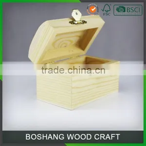 Empty Wood Packing Box thumbnail-5