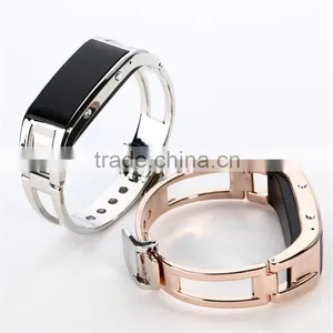 D8 Smart Bluetooth Watch With Phonebook / Message / Answer Calls / Alarm, Sync Anti-lost thumbnail-2