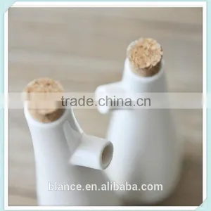 Ceramic Cheap Soy Sauce Bottle White Bottle Design thumbnail-2