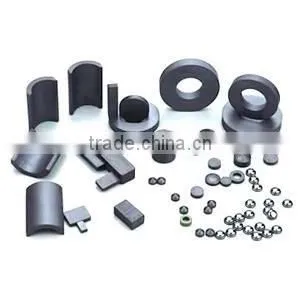 2013 New Product Segment Ferrite Strong Holding Magnets thumbnail-1