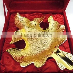 Beautiful Wedding Gift Leaf Shape Gold Plated Brass Tray thumbnail-2