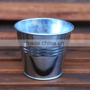 Garden Metal Flower Planter thumbnail-1