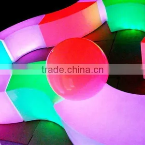 Night Emotion Creating LED Cube Chair thumbnail-1