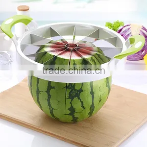 WMC-05 Watermelon Cutter or Divider With Rubber Handle thumbnail-3