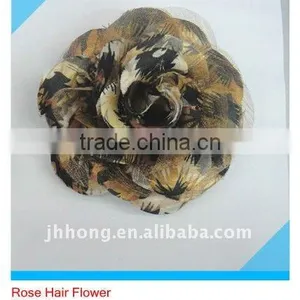 Desert Printed Rose Flower With Yarn thumbnail-1