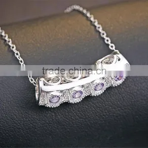 925 Sterling Silver Zircon Bend Pendant Necklace thumbnail-3