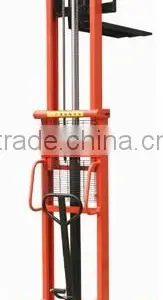 Hydraulic Hand Stacker SFH Series thumbnail-1