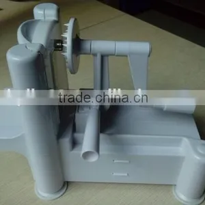 Multifunctional 3 in 1Tri Blade Plastic Spiral Vegetable Slicer thumbnail-4