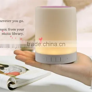 Hand Free Built-in Battery Speakerphone Smart Led Light Bulb Smart Lamp Speaker thumbnail-6