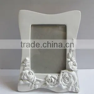 DS11128 Resin Rose Photo Frame Home Decor Wedding Gift Souvenir Craft thumbnail-1