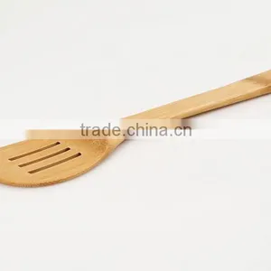 Bamboo Slotted Turner thumbnail-2
